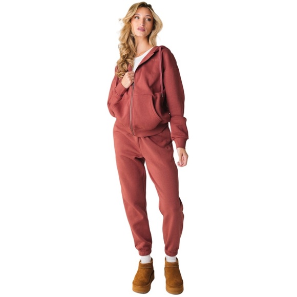 Vitality Rosewood Red Cozy Uni Zip Up Hoodie Size Small - Picture 4 of 14